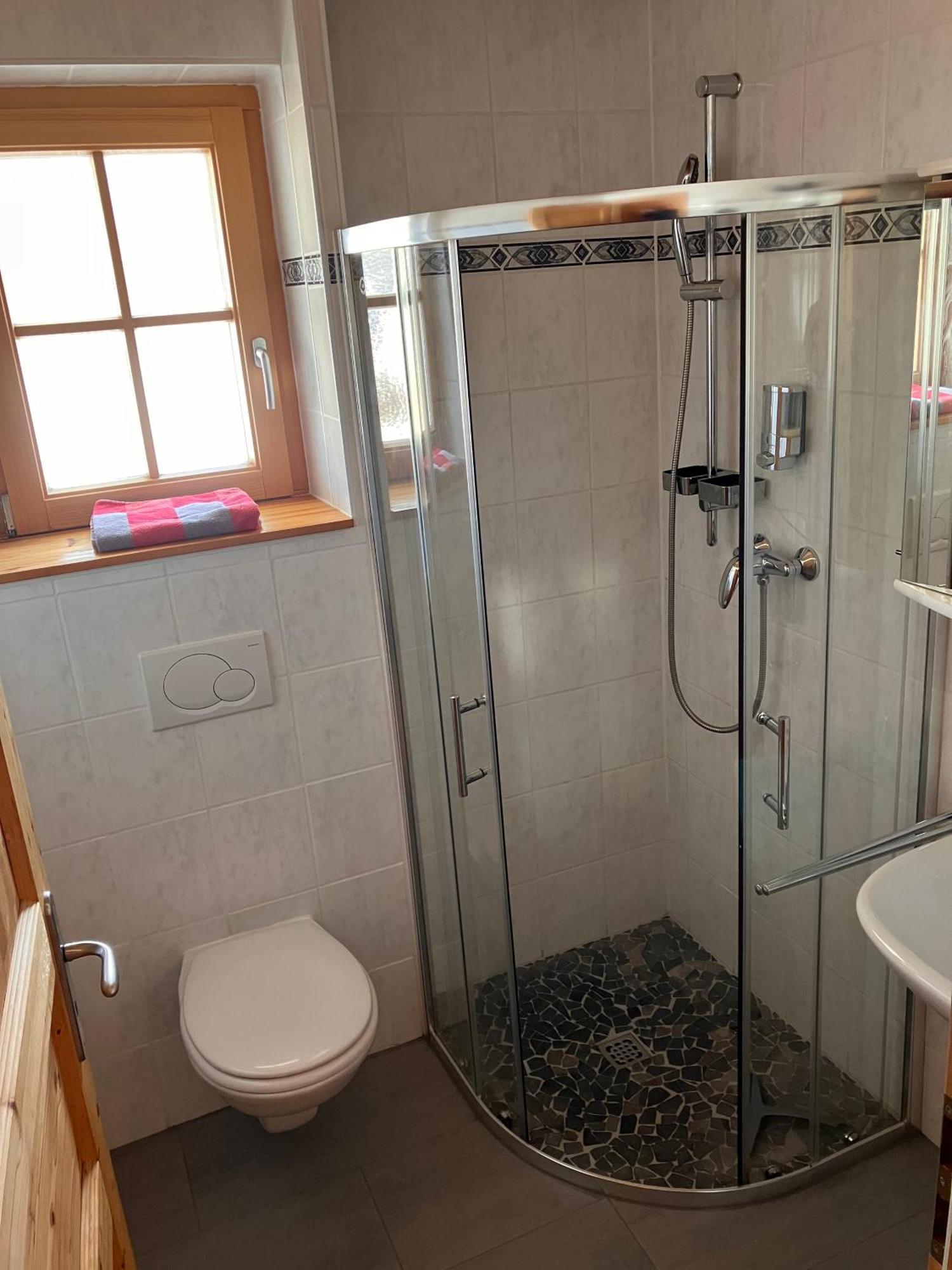 Toskanahaus, Njualms Tannheim Ngoại thất bức ảnh